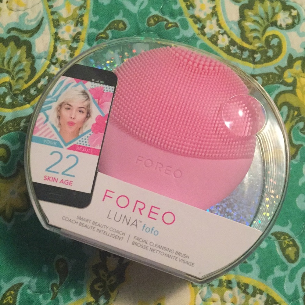 Brand new Foreo Luna fofo